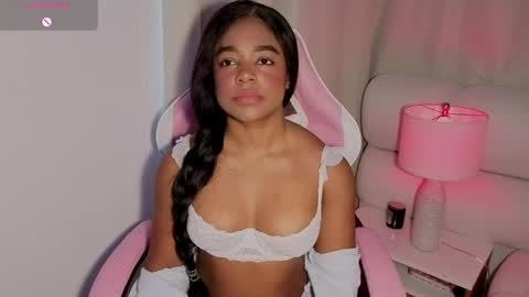 Snapshot of belkis_mills chatting on 04/27/26, 02:26 Belkis online show from 04/27/26, 02:26