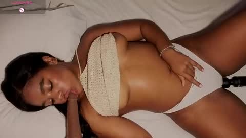 Snapshot of belkis_mills chatting on 04/29/26, 05:30 Belkis online show from 04/29/26, 05:30