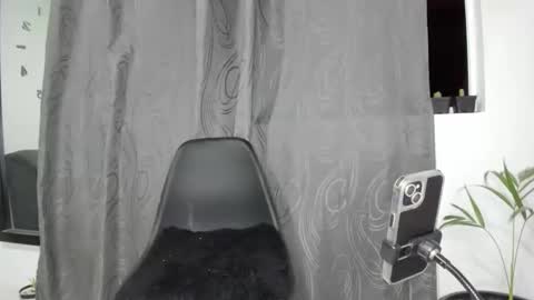 isabella online show from 03/07/25, 03:51