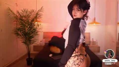    online show from 10/04/25, 11:30