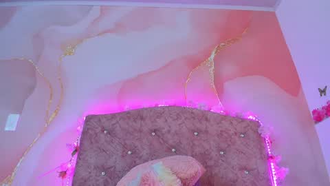 Melanie  online show from 01/27/25, 09:55