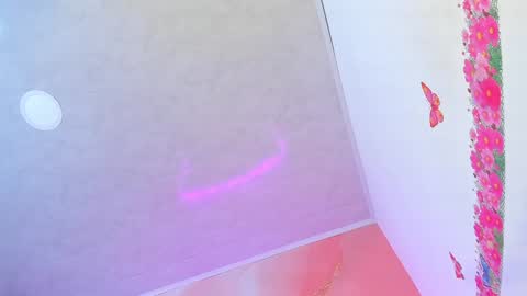 Melanie  online show from 02/04/25, 10:24