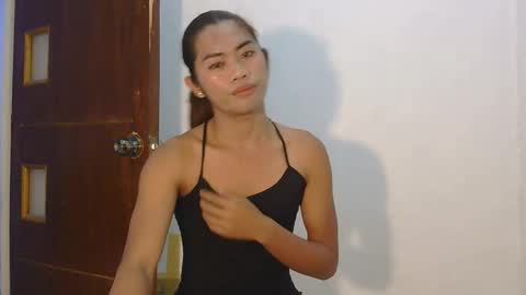 bella_bliss14 online show from 11/13/25, 02:05