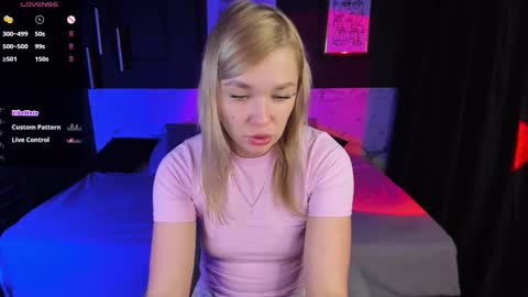 Snapshot of bella_cosmos chatting on 01/06/26, 09:24 Bella online show from 01/06/26, 09:24