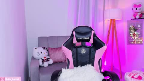 Snapshot of bella_hunteer chatting on 02/15/26, 07:51 bella igbella hunttt online show from 02/15/26, 07:51