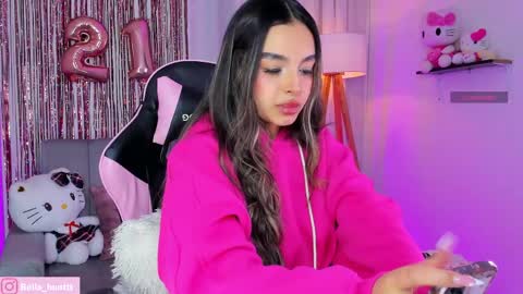 bella igbella hunttt online show from 05/11/26, 02:39