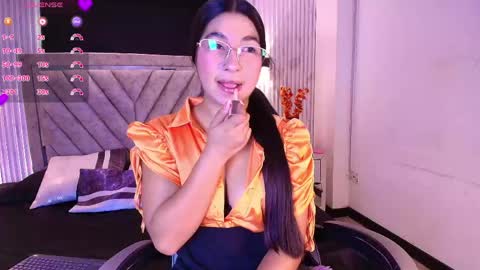 Snapshot of bella_martini_ chatting on 05/27/26, 02:25 bella_martini_ online show from 05/27/26, 02:25