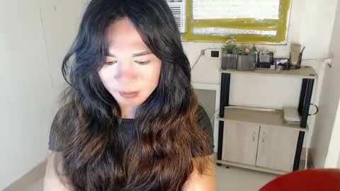 Snapshot of bella_ngo chatting on 06/06/26, 07:29 bella_ngo online show from 06/06/26, 07:29