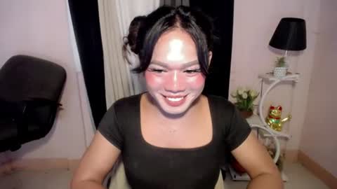 Snapshot of bella_ngo chatting on 06/13/26, 05:16 bella_ngo online show from 06/13/26, 05:16