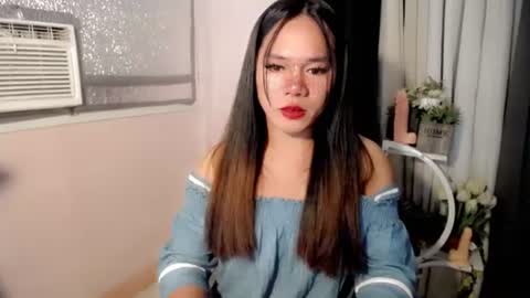 Snapshot of bella_ngo chatting on 07/18/26, 02:10 bella_ngo online show from 07/18/26, 02:10