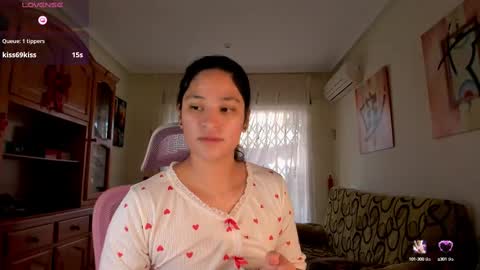 Snapshot of bella_pocahontas3 chatting on 02/14/25, 07:38 bella_pocahontas3 online show from 02/14/25, 07:38