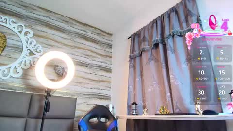 Snapshot of bella_salvatore chatting on 09/12/25, 03:01     online show from 09/12/25, 03:01