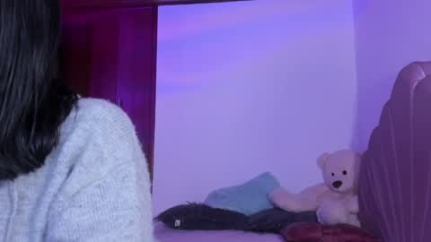 Snapshot of bella_sun_ chatting on 02/08/25, 03:19 Valeria Model Independent online show from 02/08/25, 03:19