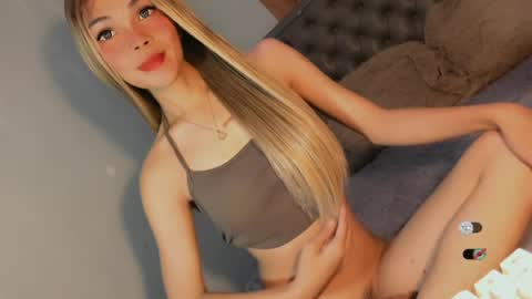 Bella online show from 06/12/26, 03:38