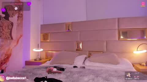 Bella Becca  online show from 01/18/25, 09:02