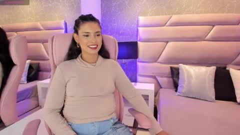 Snapshot of bellaagrace chatting on 01/14/26, 04:18 bellaagrace online show from 01/14/26, 04:18