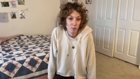 bellababy444 online show from 01/11/25, 06:44