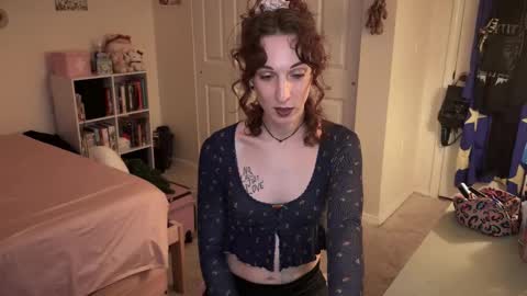 Snapshot of bellababy444 chatting on 02/25/26, 04:22 bellababy444 online show from 02/25/26, 04:22