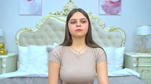 Snapshot of bellaboolman chatting on 02/04/25, 09:31 BellaBoolman online show from 02/04/25, 09:31