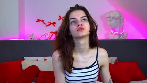 Bella online show from 02/23/26, 06:22