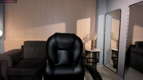 Snapshot of bellacarteer_ chatting on 06/24/26, 07:24 Bella C online show from 06/24/26, 07:24
