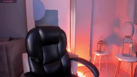 Snapshot of bellacarteer_ chatting on 07/10/26, 07:38 Bella C online show from 07/10/26, 07:38