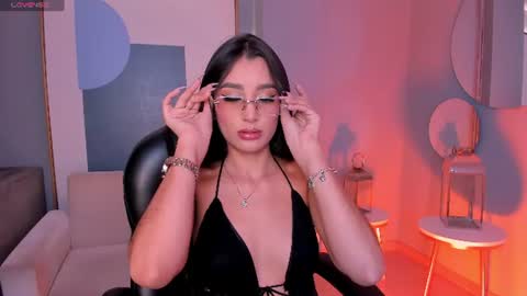 Snapshot of bellacarteer_ chatting on 07/11/26, 07:27 Bella C online show from 07/11/26, 07:27