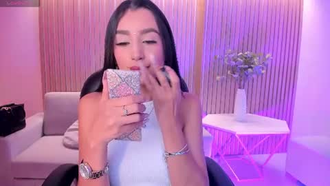 Snapshot of bellacarteer_ chatting on 07/15/26, 06:46 Bella C online show from 07/15/26, 06:46