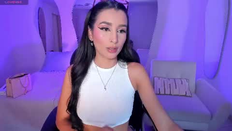 Snapshot of bellacarteer_ chatting on 07/24/26, 06:28 Bella C online show from 07/24/26, 06:28