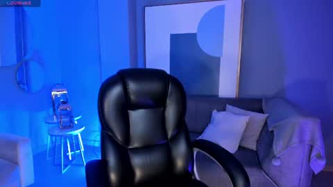 Snapshot of bellacarteer_ chatting on 07/30/26, 07:46 Bella C online show from 07/30/26, 07:46