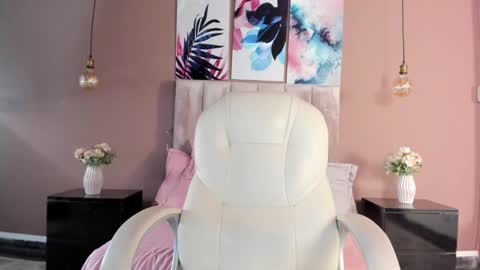 Bella Clair online show from 02/01/25, 08:58