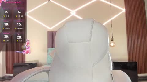 Bella Clair online show from 06/10/26, 03:00