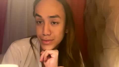 Snapshot of belladeputaxx chatting on 02/02/26, 06:39 IM BELLA online show from 02/02/26, 06:39