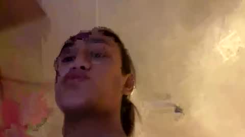 Snapshot of belladeputaxx chatting on 04/12/26, 04:39 IM BELLA online show from 04/12/26, 04:39