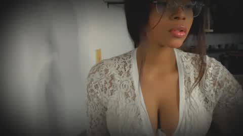 Bellah online show from 06/08/26, 07:53