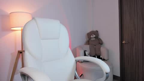 Snapshot of bellamia_ chatting on 02/10/26, 12:59 Bella Mia online show from 02/10/26, 12:59