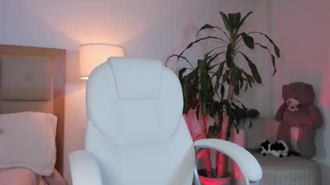 Snapshot of bellamia_ chatting on 03/02/26, 10:38 Bella Mia online show from 03/02/26, 10:38