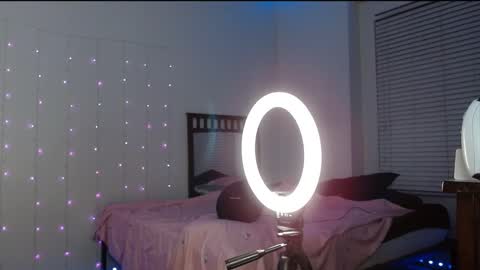 Bella Monroe online show from 02/15/25, 06:23