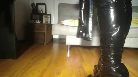 Camille  online show from 01/26/25, 01:20