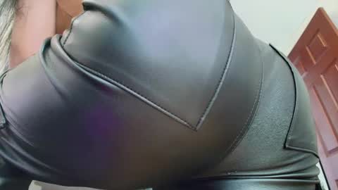 Camille  online show from 09/26/25, 09:41