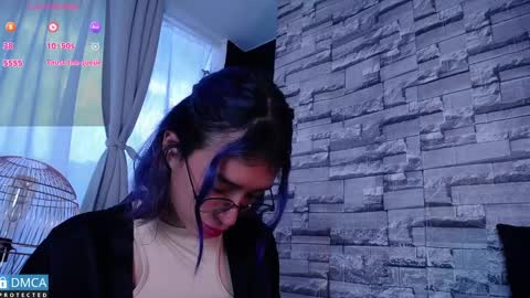   online show from 02/18/25, 07:30