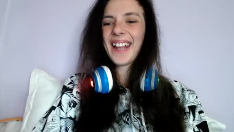 bellaqueen0701 online show from 03/04/25, 01:01