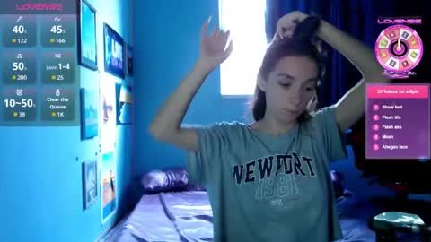 bellaqueen0701 online show from 09/09/25, 09:31