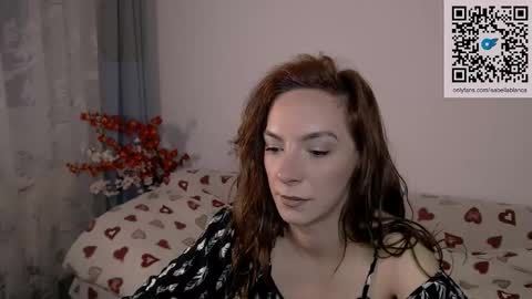 Snapshot of bellaqueen0701 chatting on 02/08/26, 04:32 bellaqueen0701 online show from 02/08/26, 04:32