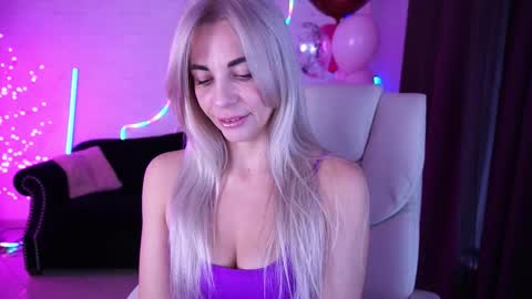 Snapshot of bellarayyy chatting on 02/17/26, 02:46 Bella online show from 02/17/26, 02:46