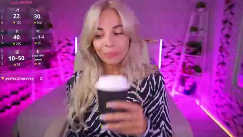 Bella online show from 06/20/26, 02:31