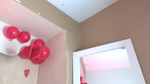 bellarooux online show from 02/16/26, 01:29