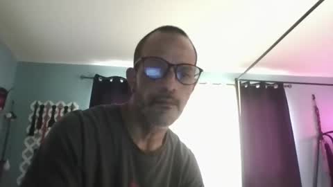 Bellaskeykeeper online show from 05/07/26, 07:30