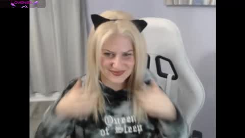 Starr40 online show from 10/29/25, 01:08