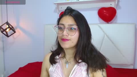 Snapshot of bellastonee1 chatting on 12/18/24, 04:09 bellastonee1 online show from 12/18/24, 04:09